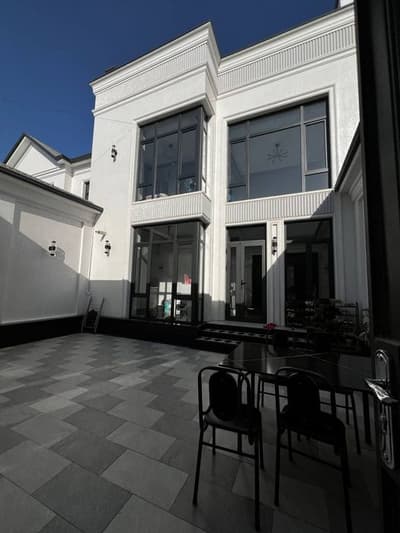 Сотилади коттедж 6 хона Юнусабадка якин