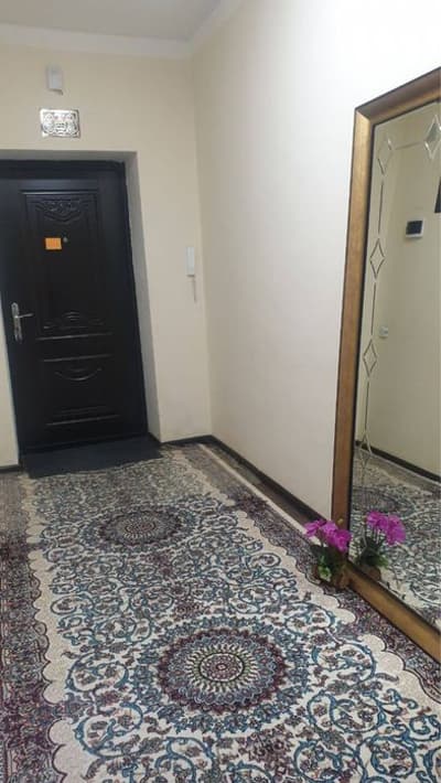 Продается квартира в Сергели 8 худуд, 2х комнатная, 4-этаж