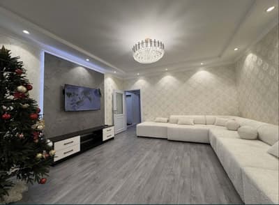 Продается 4х комнатная квартира в центре ойбек