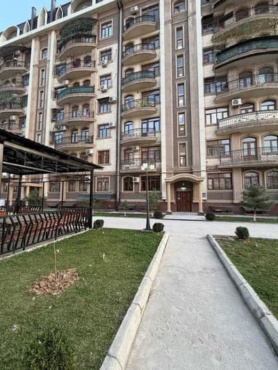 Чиланзарский район жк Dream House /Golden House! 2комнат кирпичный дом