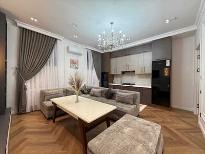 ПРОДАЕТСЯ 4/0-1/8  ЖК "OQSAROY RESIDENCE" на: Паркентская