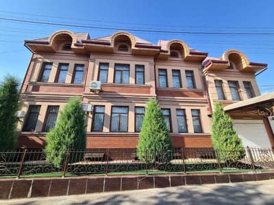 Евродом 5 соток Никитина строили для себя