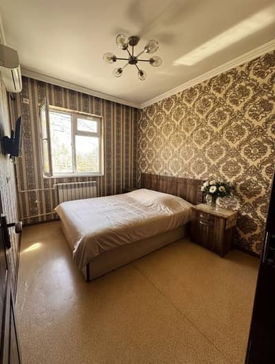 Квартира продаётся Чиланзар 20 квартал 2/2/9 меб тех ор макаронка