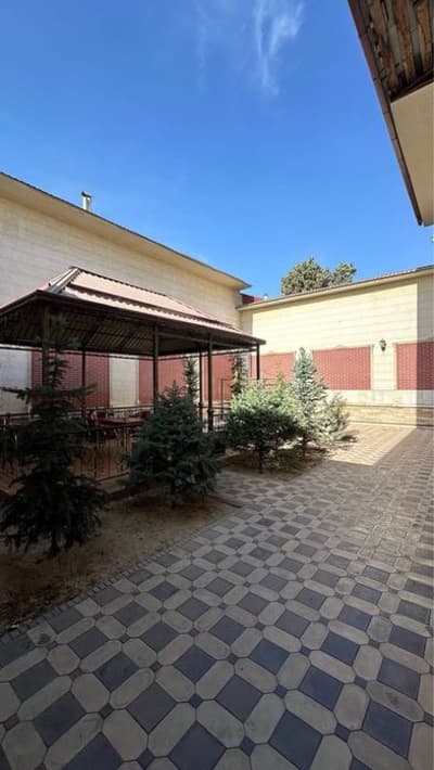 Урикзор (Учтепа тумани)  4 сотих 8 хона Евроремонт