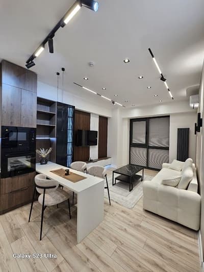 Продается 2х ком ЖК Акай Сити Ор-р метро Хамида Алимджана