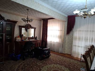 Продам 4комнатную квартиру Ахмад Югнакий №М275