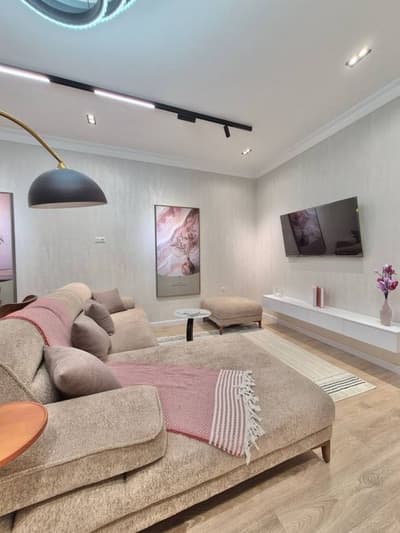 Срочно! Выгодно! Продается 2/5/10 в Центре города! Яккасарайский р-н