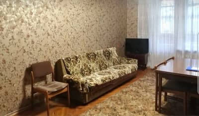 Чиланзар 2 квартал Продам 2/2/4 панель Балкон 1,5/3