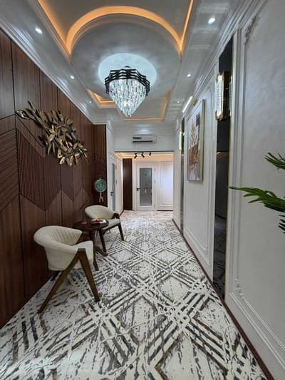 4х комнатная квартира  на  8 этаже 110кв/м, в Самарканде