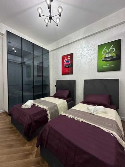 Продам 2 в 3-х комнатную(70кв.м) Новостройка.метро Новза.Чиланзар