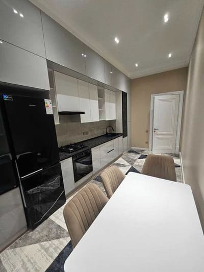 Ориентиры — кафе «Фрегат», улица Шота Руставели Площадь: 54 м² евро;