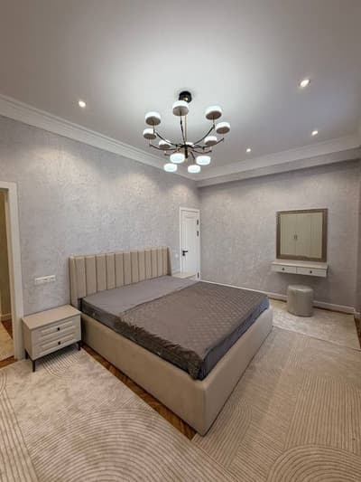 Продаётся 3/3/8 квартира, Яккасарайский район,ор Челси Паб