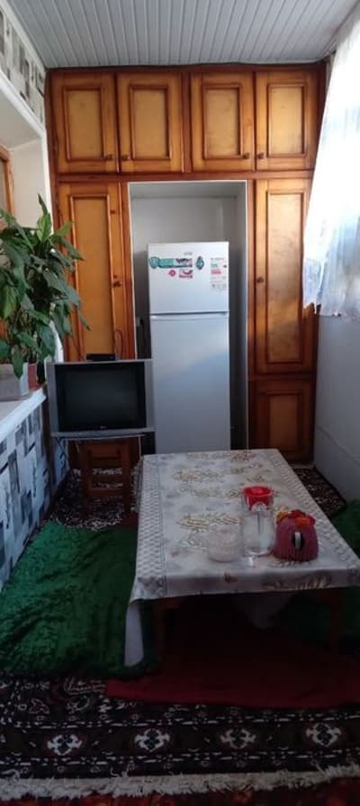 Олмазор туманида уй сотилади биринчи каватда жойлашган иброхим ота мах