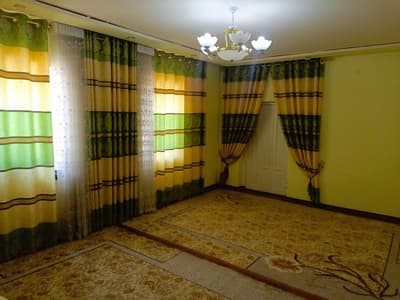 Хонқа Навоийда 650 кв.м ҳовли сотилади