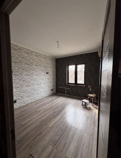 Чиланзар 25 квартал Ватан Улучшенка 3/2/4 Комнаты раздельные 90кв.м