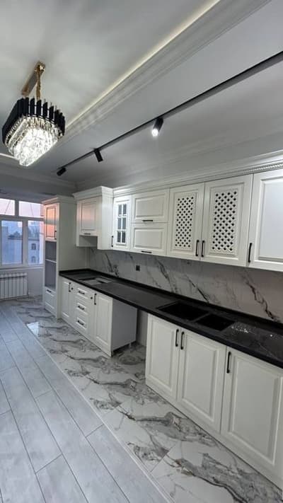 Новостройка квартира в центре, 155 м2