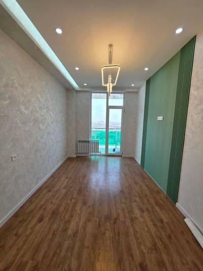 Продаётся квартира на Куйлюк массив 3 Хон Сарой