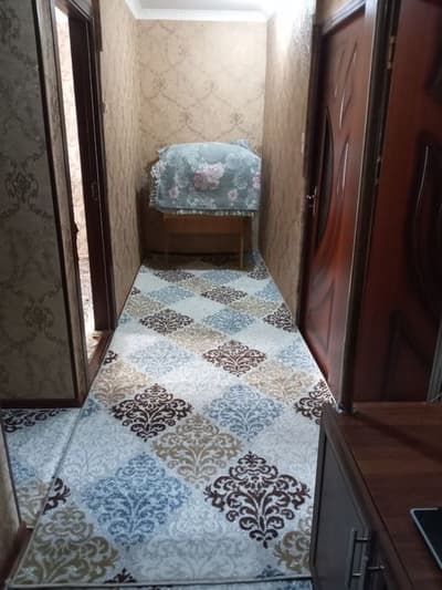 Uy sotiladi dom shaxarda