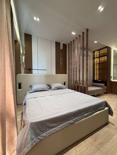 Новостройка Дархан 1-ком. ремонт hi-tech 33м² с мебелью и техникой