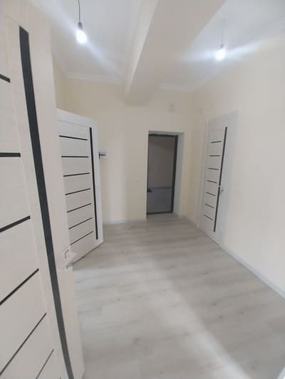 2 xonalik uy SROCHNIY sotıladı