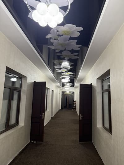 Uy sotiladi,narxi kelishiladi. Qibrayda