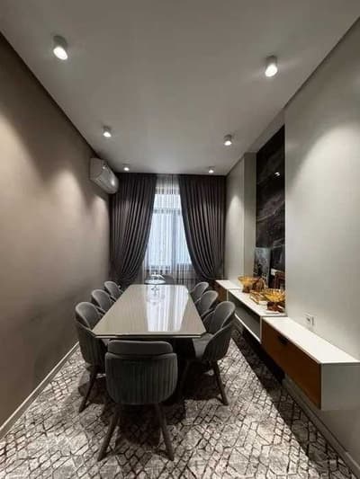 4к дуплекс, 120м², 1/4 евро, кирпич, М.Горький`