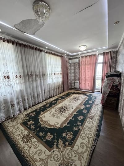 Продается 2 комнатная квартира.Мирзо Улугбекский район.Массив Карасу-5