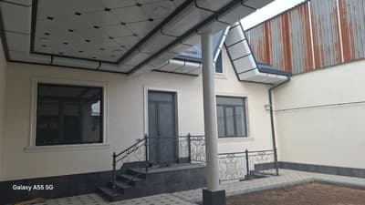 Срочно...Чорток махалла 2.4 соток 4 хона 3 та санузел ва  подвал бор