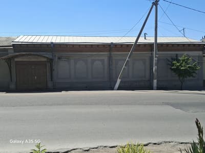 Olamzor tumanida Uy sotiladi kelishilinadigan joyi bor