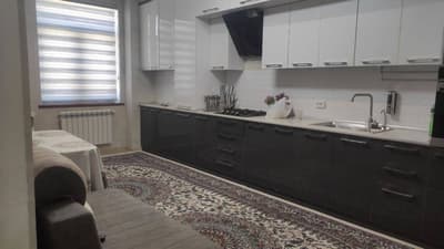 Олмазор туманида 4 хонали уй сотиладт