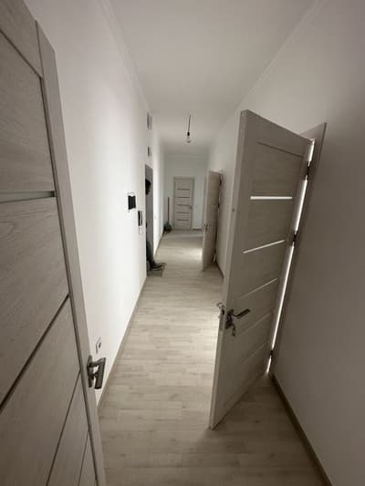 Yashnabod tumqni Olmos Maxalla 3/11/16 sotiladi