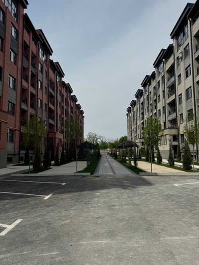 Жилой комплекс "GRAND City", коробка 33+балкон, собственник !!