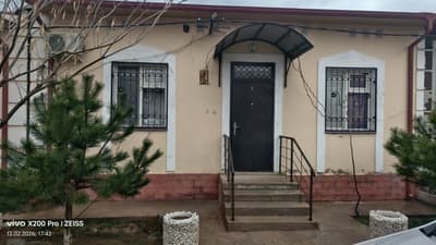 Коттедж 2 сотихлик 3 хона сотилади