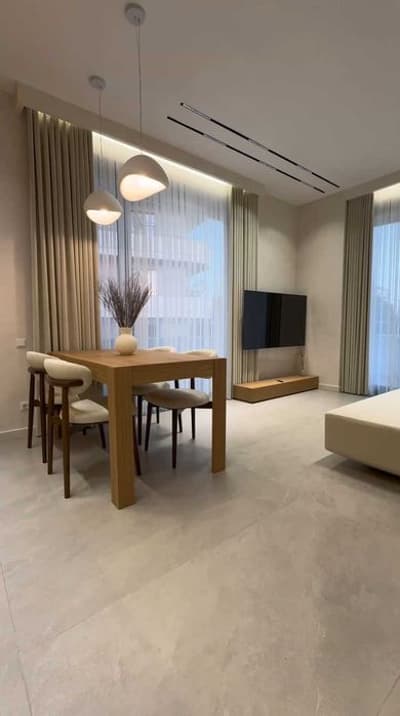 Ц-1, улица Садыка Азимова, Посольство Японии Абсолютный центр города;