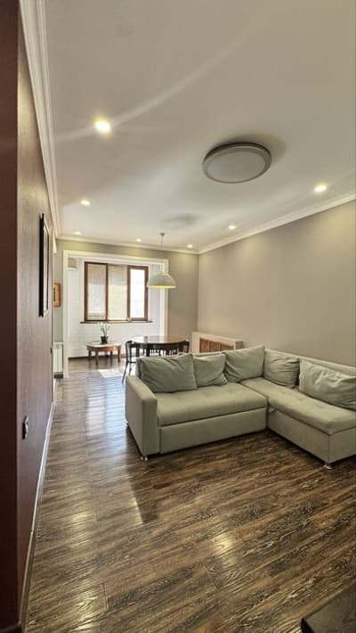 Продется квартира 3/2/4 в отличном месте , 15кв-ал Юнусабадский район