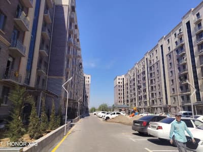 Green house index  3 xona uy srochniy sotiladi Ipotekagayam bor 17%