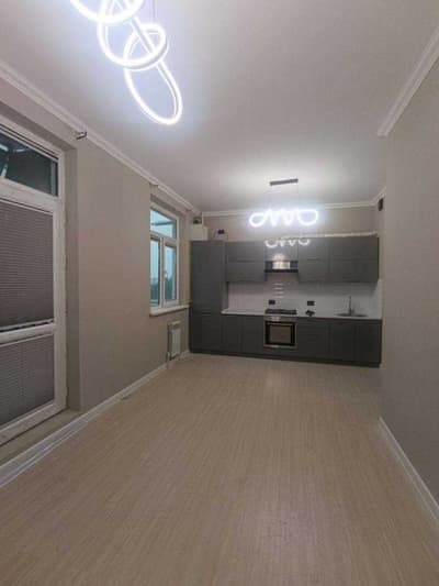 Продается Квартира на Карасу-5 р-н Мирзо Улугбек 3/5/9.