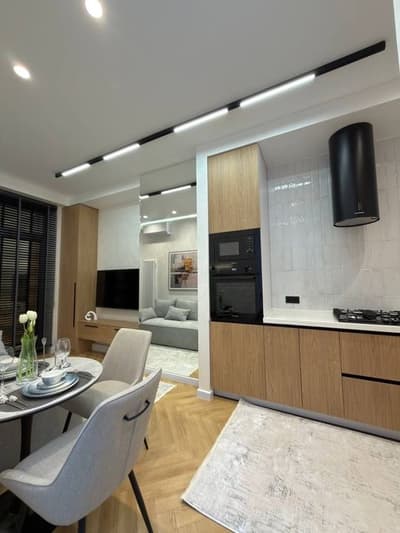 Ц2 ЖК imperial Club city 2/6/14. 40м2+10м2 балкон новый авторский ремо