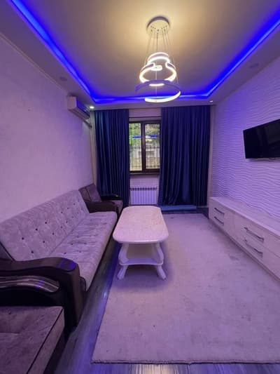 Чиланзар 1 Высокопотолочка Срочно Продам 2/1/4 Раздельные комнаты 50кв