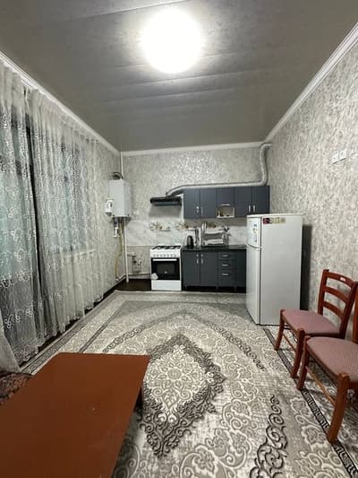 Срочно уй сотилади 2 хона.