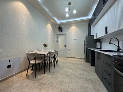 Новостройка Ул.Кичик Бешягач 4х комнатная этаж 9, 110м² хороший ремон