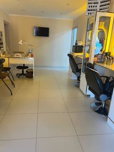 Журабек салон енида 2хонали кв дукон сотилади