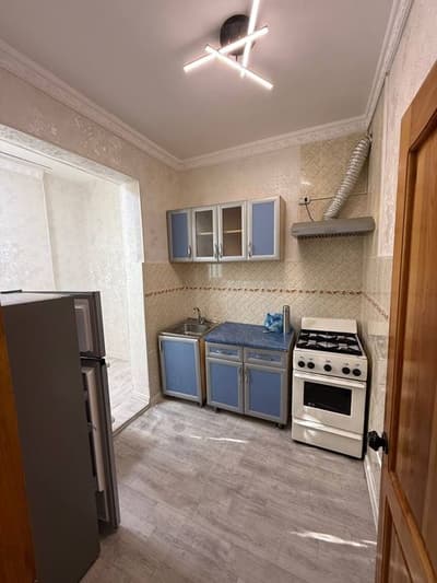 Срочно продам квартиру Юнусабад 15 метро Туркистон