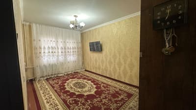 2 xonali kvartira Uy Sotiladi Toshmi 2 yaqinida