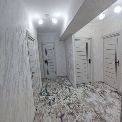 Янгихает 8 худуд 2*3 хона 5 этаж евроремонт уй срочно сотилади