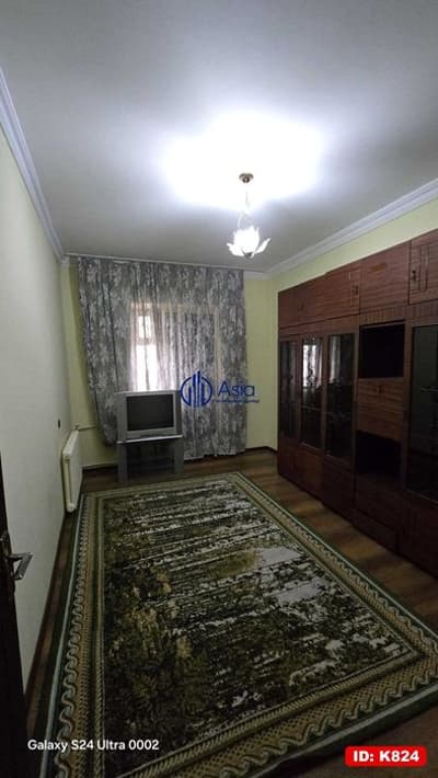 5-mikr Jomiydan Tezda 3x xona kvartira 1-etajdan Sotiladi K824