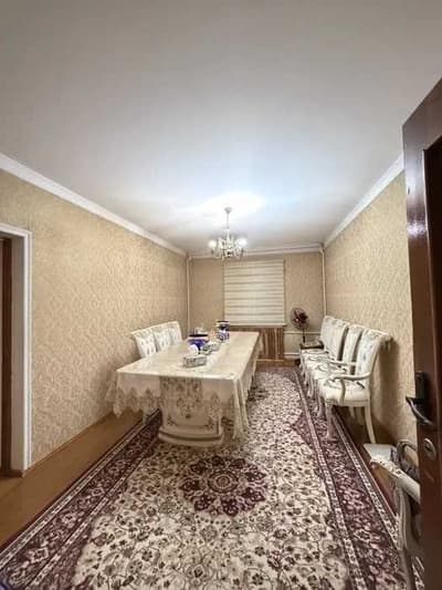 Яшнабадский р-н, Паркентский рынок, 3/2/9, (LY)