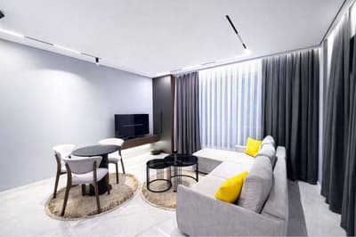 Улица Бобура и Нукусская Новостройка рядом с Piramit Tower 2-10-14