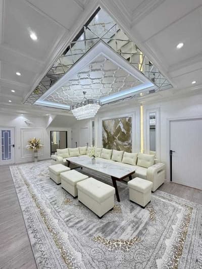 Вагзал саодат 118 км 4 х срочно сотилади