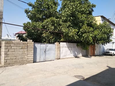 САМАРКАНД шахар марказида 4 сотоклик ховли сотилади.